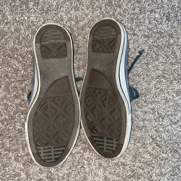 Converse - Picture 3 of 4